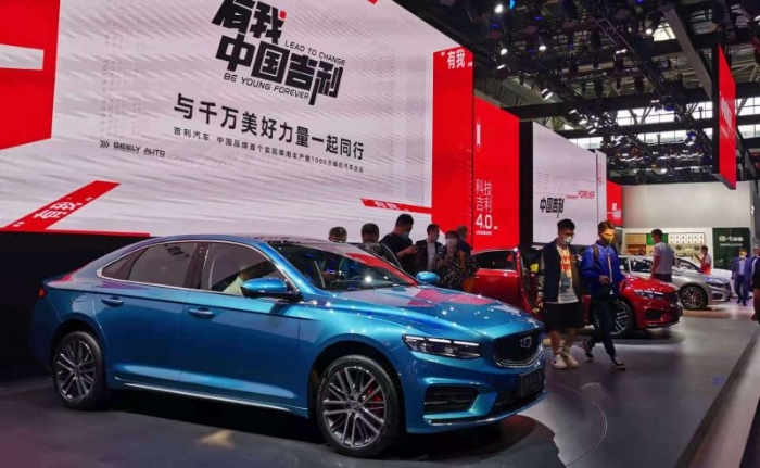 撤回科创板IPO申请, 吉利汽车谋划新棋局?